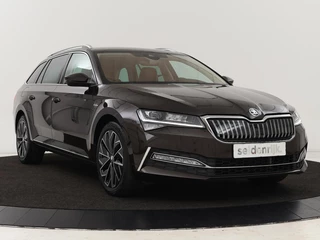 Škoda Superb Skoda Superb 1.4 TSI iV Laurin & Klement | Leder | Trekhaak |  Adaptive cruise | Stoelverwarming | Canton Sound | Navigatie | Memory | Full LED | Keyless | Carplay | PHEV - afbeelding nr 44