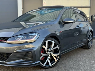 Volkswagen Golf Volkswagen Golf 2.0 TSI GTI DSG Performance Pano - afbeelding nr 3