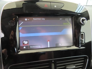 Renault Clio Renault Clio Estate 0.9 TCe LIMITED + AIRCO/CRUISE/LMV/PDC/NAV - afbeelding nr 6