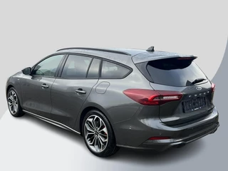 Ford Focus Ford Focus Wagon 1.0 EcoBoost Hybrid ST Line X 125pk | 18 Inch Lichtmetaal | Elektrische Achterklep | Panoramadak | Driver Assistance Pack | Winterpack | Matrix Led koplampen - afbeelding nr 4