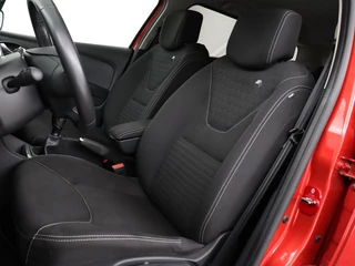 Renault Clio Renault Clio 0.9 TCe Limited | Trekhaak | Navigatie |  Bluetooth | Cruise control | Parkeerhulp | LED | Airco | DAB - afbeelding nr 4