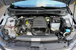Volkswagen Polo Volkswagen Polo 1.0 TSI Highline - afbeelding nr 31