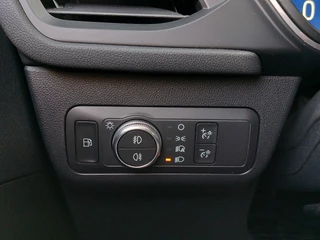 Ford Kuga 2.5 PHEV Automaat Titanium | Navi | Apple Carplay+Android Auto | Clima | Cruise | Head-Up | Led Koplampen | Keyless Entry | Pdc V+A+Camera | Rijstrook+Licht+Regensensor | Mistlampen | 17''lm - afbeelding nr 25