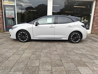 Toyota Corolla Toyota Corolla 1.8 Hybrid GR-Sport - afbeelding nr 3