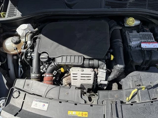 Citroën C4 Cactus Citroën C4 Cactus 1.2 PureT. Business navi camara airco - afbeelding nr 13