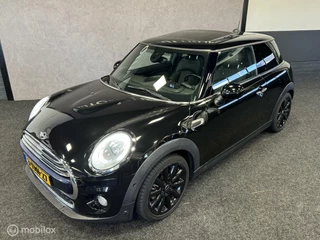 MINI Cooper Mini Mini 1.5 Cooper Chili LEER / PANO / HARMAN KARDON / FULL BLACK - afbeelding nr 2