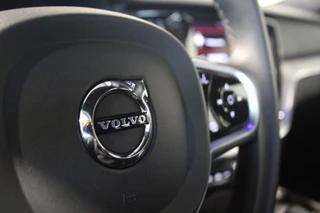 Volvo V60 Volvo V60 2.0 B4 CORE RIJKLAAR l LEDER l 197PK l CAMERA l CARPLAY l - afbeelding nr 29