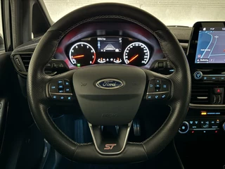 Ford Fiesta Ford Fiesta 1.5 EcoBoost ST-3 Performance Pano Recaro B&O CarPlay - afbeelding nr 31