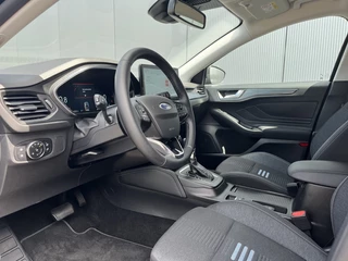 Ford Focus Ford Focus 1.0 EBH Active Trekhaak Carplay Camera PDC - afbeelding nr 10