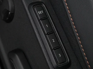 SEAT Leon SEAT Leon 1.4 e-Hybrid Limited | Panoramadak |  Camera | Adaptive cruise | Carplay | Memory | Stoel & Stuurverwarming - afbeelding nr 8