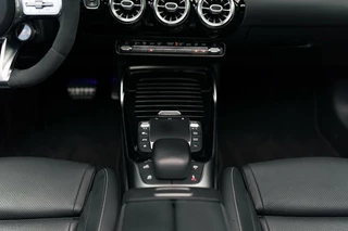 Mercedes-Benz A-Klasse Mercedes A-klasse AMG 45 S 4MATIC+ Schaalstoelen Pano Aero - afbeelding nr 25