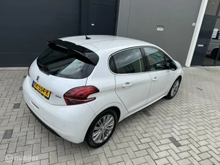Peugeot 208 Peugeot 208 1.2 PureTech 2016 Distributieriem vervangen Navi - afbeelding nr 32