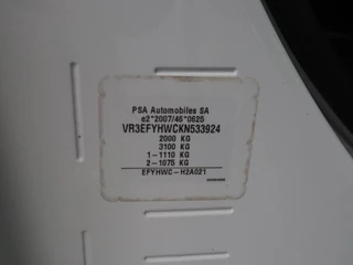 Peugeot Partner Peugeot Partner 1.5 BlueHDI Premium 3-Persoons | Airco | Navigatie | Betimmering - afbeelding nr 21