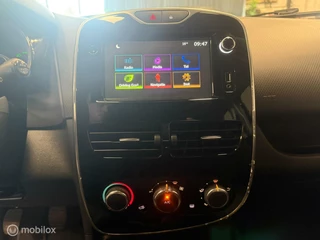 Renault Clio Renault Clio 1.2 16V 5 DEURS / AIRCO / NAVI / LED / LMV / TREKHAAK - afbeelding nr 11