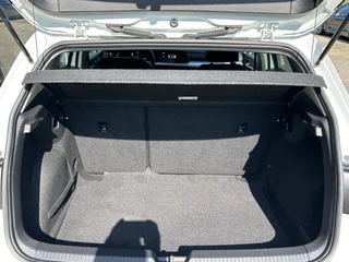 Volkswagen Golf Volkswagen Golf 1.0 TSI Life 50% deal 8.975,- ACTIE Carplay /  LED / PDC - afbeelding nr 29