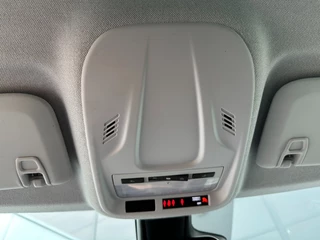 Opel Crossland X Opel Crossland X 1.2 Turbo Innovation Aut. Navigatie Camera stoelverwarming - afbeelding nr 32