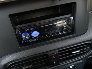 Hyundai i10 Hyundai i10 1.0 i-Drive 5drs! Apk 01-2027! NAP! Zondag OPEN! - afbeelding nr 17