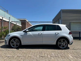 Volkswagen Golf Volkswagen Golf 1.5 TSI Highline Business R DSG 18'' Velgen LED PDC - afbeelding nr 3