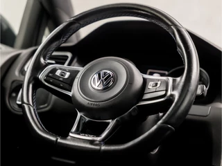 Volkswagen Golf Volkswagen Golf 1.4 TSI GTE 204Pk Automaat (SCHUIFDAK, NAVIGATIE, CLIMATE, CAMERA, GETINT GLAS, SPORTSTOELEN, LED KOPLAMPEN, CRUISE, NIEUWE APK, NIEUWSTAAT) - afbeelding nr 19
