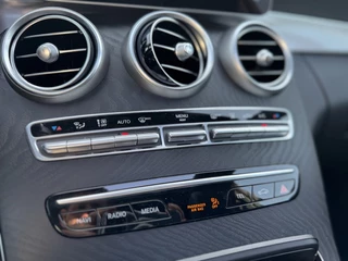 Mercedes-Benz C-Klasse Mercedes-Benz C-Klasse Estate 300 e Business Solution AMG Limited | Trekhaak | Pano | Carplay - afbeelding nr 15