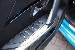 Peugeot 208 Peugeot 208 1.2 PureTech GT | Clima | Camera | Navi | Blind spot - afbeelding nr 21