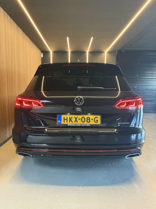 Volkswagen Touareg Volkswagen Touareg 3.0 TSi 4MOTION R PANO 360 462pk - afbeelding nr 65