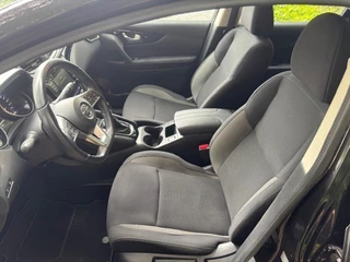 Nissan QASHQAI Nissan QASHQAI 1.3 DIG-T DESIGN **19inch//Camera/DAB//Carplay** - afbeelding nr 8