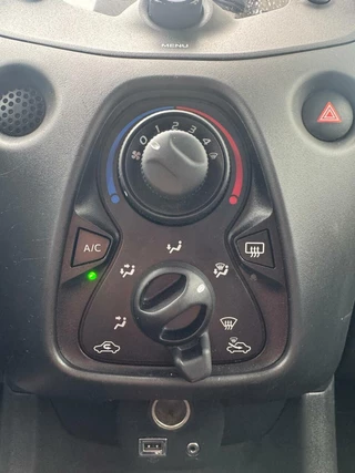 Toyota Aygo Toyota Aygo 1.0 VVT-i x-fun | Airco | 5 deurs | Bluetooth | - afbeelding nr 13