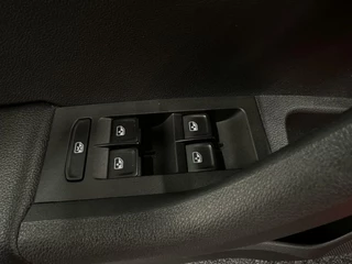 Škoda Octavia Skoda Octavia 1.0 TSI Greentech Sport Business LEDER STOF - afbeelding nr 16