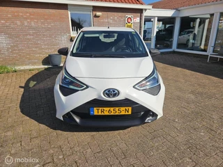 Toyota Aygo Toyota Aygo 1.0 VVT-i x-fun - afbeelding nr 2