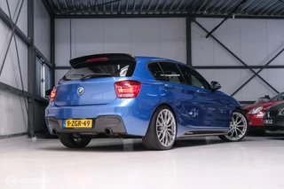 BMW 1 Serie BMW 1-serie 116i M Sport | Estoril blue | Alcantara | LED | M performance | unieke auto | NAP orig NL | Trekhaak | 19 inch | - afbeelding nr 5