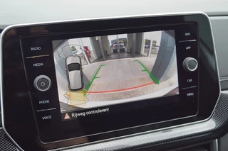 Volkswagen T-Cross Volkswagen T-Cross 1.0 TSI DSG R-Line 116pk /Navi/ Camera/Trekhaak afnb/ACC/ App-Co - afbeelding nr 14