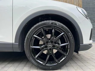 Audi Q3 Audi Q3 35 TFSI Pro Line Automaat 150pk | Climate control | Cruise control | Apple CarPlay | Trekhaak uitklapbaar | Sportstoelen | LED verlichting | Zwart optiek pakket | Parkeersensoren achter - afbeelding nr 32