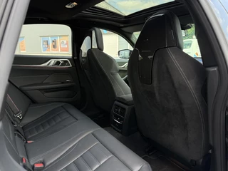 BMW 4 Serie BMW 4-serie Gran Coupé M440i xDrive M-Sport | Carbon | BMW Laser | 360 Camera | Pano | Full M-Performance | Trekhaak | Fabrieksgarantie 09-2026 | - afbeelding nr 18