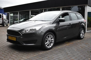 Ford Focus - 366247688-0