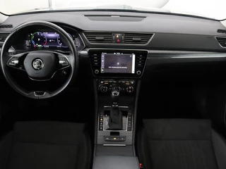 Škoda Superb Skoda Superb 1.4 TSI iV Business Edition Plus | Panoramadak |  Virtual Cockpit | Stoelverwarming | Camera | Carplay | Full LED | Memory | Navigatie | Parkeerhulp - afbeelding nr 7