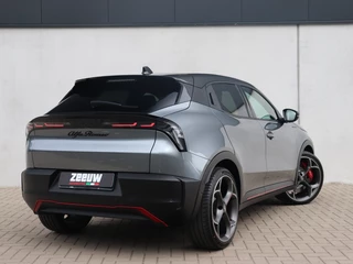 Alfa Romeo Junior Alfa Romeo Junior Veloce 54 kWh 280 PK | Sport Pack | Techno Pack | 20
