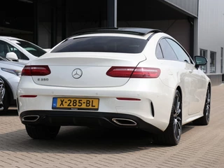 Mercedes-Benz E-Klasse Mercedes-Benz E-Klasse Coupé 350 AMG Night I Panoramadak I Widescreen I Burmester - afbeelding nr 2