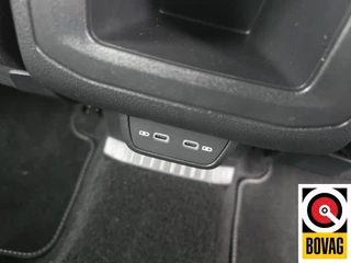 Volkswagen T-Cross Volkswagen T-Cross 1.5 TSI R-Line Business 150pk Navi, Camera, Carplay, LED, Stoelverwarming - afbeelding nr 38