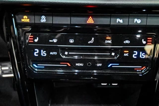 Volkswagen T-Roc Volkswagen T-Roc 1.5 TSI R-Line Beats|Navi|ACC|Pano|Trekhaak - afbeelding nr 22