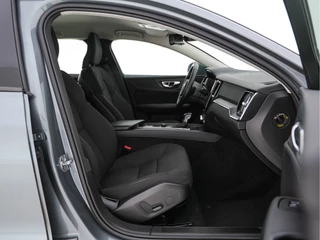 Volvo V60 Volvo V60 2.0 T4 Aut. *FULL-LED | DIGI-COCKPIT | NAVI-FULLMAP | ECC | CRUISE | COMFORT-SEATS | LANE-ASSIST | CARPLAY | 18