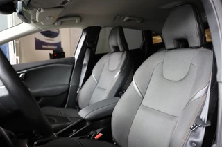 Volvo V40 Volvo V40 Cross Country 1.5 T3 Momentum AUTOMAAT NAV CAMERA '17 - afbeelding nr 11