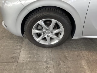 Peugeot 208 - afbeelding nr 4