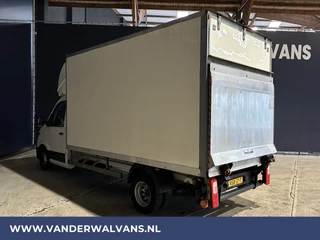 Volkswagen Crafter Apple Carplay, Android Auto, Chauffeursstoel, Cruisecontrol, Bijrijdersbank - afbeelding nr 2