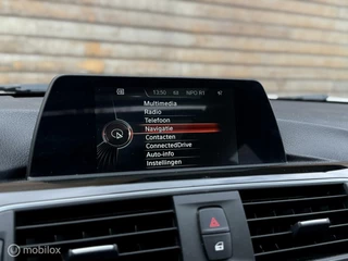 BMW 3 Serie BMW 3-serie Touring 318i LCI | Pano | Automaat | Cruise - afbeelding nr 8