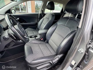 Kia Niro Kia Niro 1.6 GDi PHEV DynamicLine / Plug-inn Hybride / volledig elektrisch rijden 55 km hierna Hybride aandrijving , Navi / Camera achter / Parkeerhulp, fab garantie 7 jaar / 150.000km - afbeelding nr 18