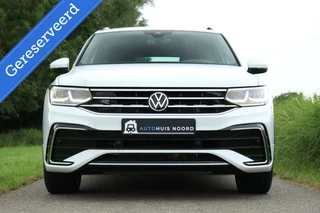 Volkswagen Tiguan Volkswagen Tiguan 1.5 TSI / 2x R-Line / Virtual Cockpit / Camera / Matrix LED / Harman Kardon / 20