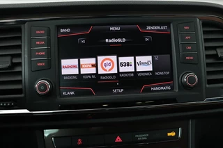 SEAT Ateca SEAT Ateca 1.4 TSI Xcellence | Panoramadak | Camera | Carplay | Trekhaak | Alcantara | Navigatie | Full LED | Sportstoelen | Verwarmde voorruit | PDC | Cruise control - afbeelding nr 21