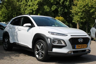 Hyundai Kona Hyundai Kona 1.0T Premium Navi/Leder/Wint/Cam/Pdc/Cool/18
