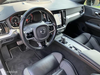 Volvo V60 Volvo V60 2.0 B3 R-Design Black/Leder/Standkachel - afbeelding nr 17